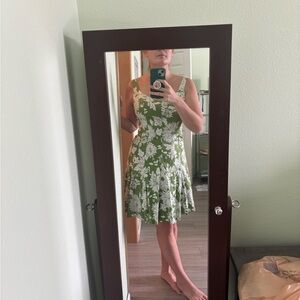 Jones Wear Green and White Floral Mini Dress